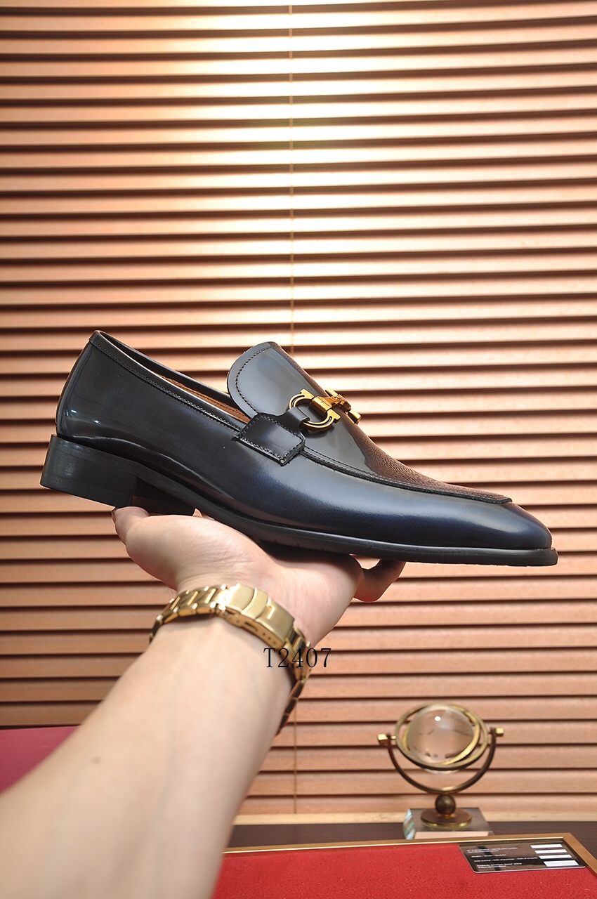 Ferragamo sz38-44 186